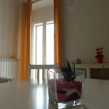 La Casa Di Trilly Мола-ди-Бари